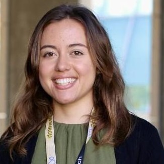 Carla Espinoza